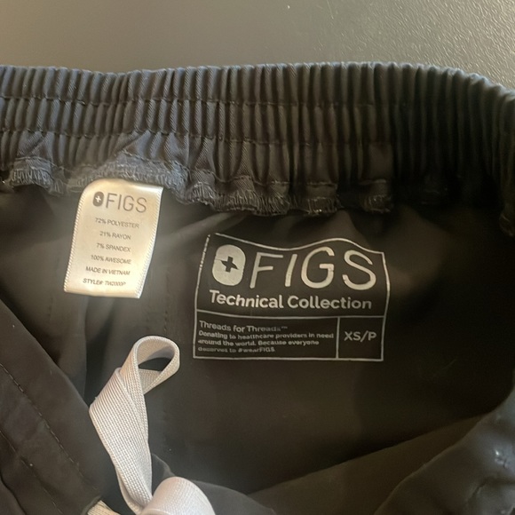 FIGS Yola women’s scrub pants - Picture 6 of 6